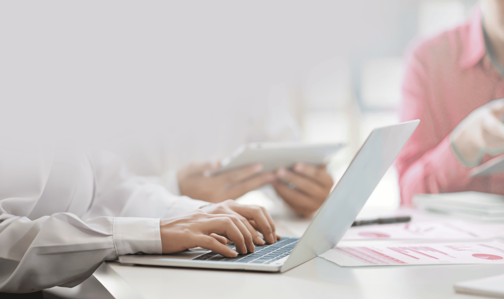 강의 운영 전반 지원